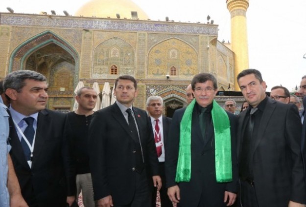 Davutoglo in Holy Najaf: We Are Determined to Work with Iraq on Region’s Unity
